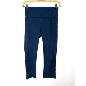 Lululemon Twist & Train Blue Cropped Leggings With Mesh Panels - Size 4